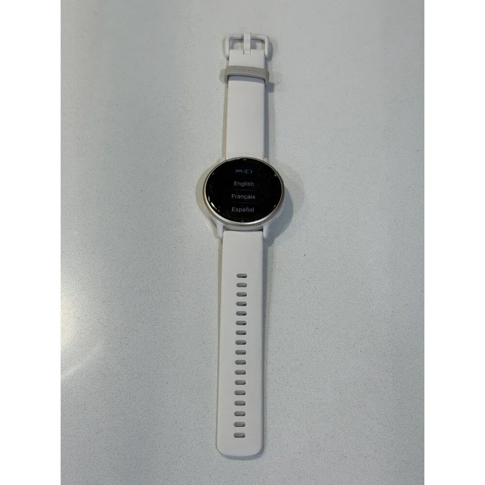 Garmin Vivoactive 5 GPS Smartwatch 42mm White Works Great Original Band